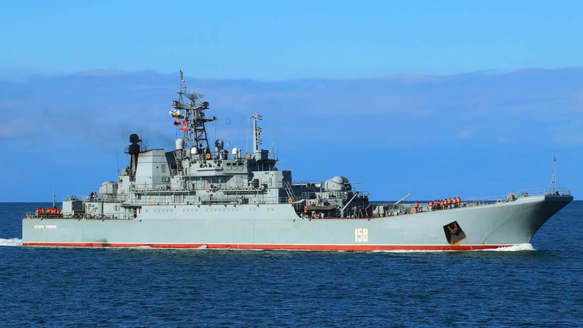 Українські Збройні Сили підтвердили знищення російського великого десантного корабля “Цезар Куніков”