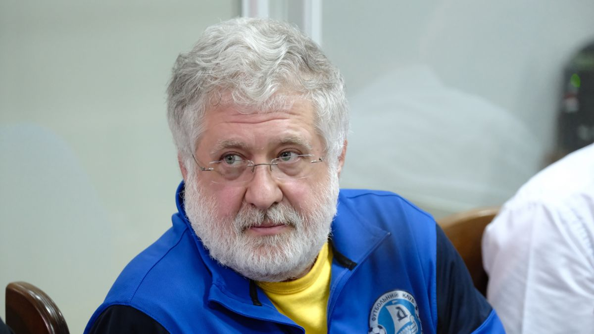 Коломойський не зміг довести своє право на український паспорт