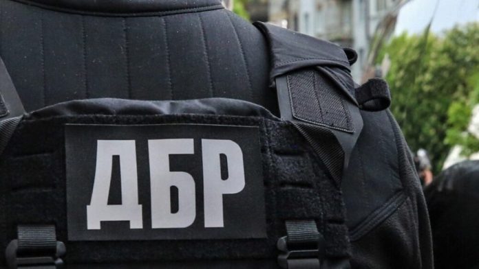 Одеський правоохоронець з матір’ю переправляли ухилянтів до Молдови за 6 тисяч доларів