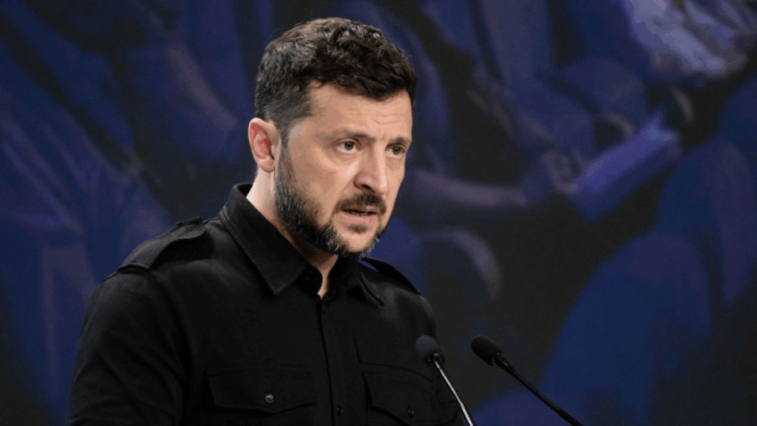 Зеленський ввів санкції проти Дмитрука, Онищенка і продюсера Star Media