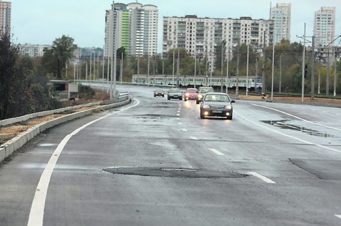 Капітальний ремонт Харківського шосе: важливий крок чи небезпечний ризик для бюджету? Капітальний ремонт Харківського шосе: важливий крок чи небезпечний ризик для бюджету?