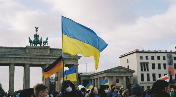 Німці виступають проти універсальних соціальних виплат для українських біженців Німці виступають проти універсальних соціальних виплат для українських біженців