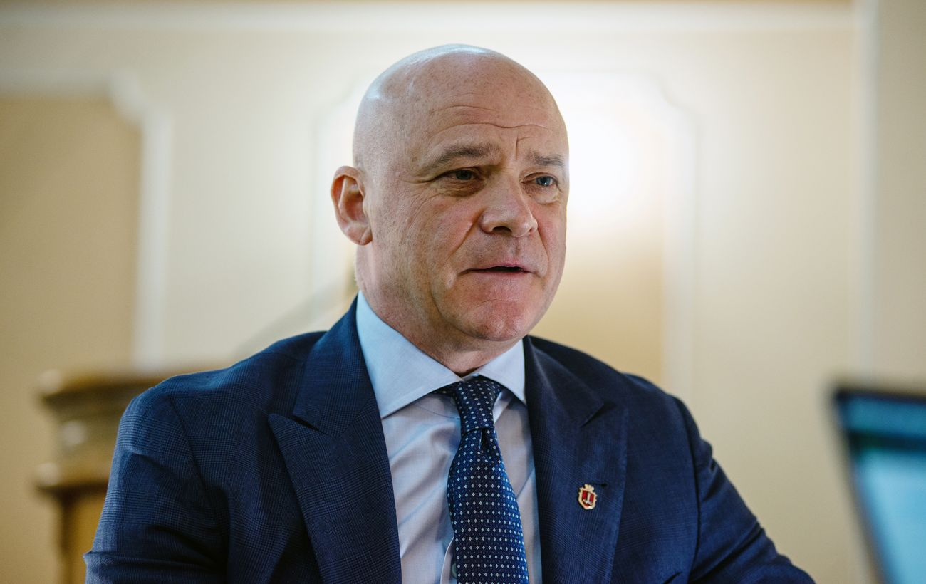 Банкова тисне на Труханова: ОП готує показовий суд перед виборами