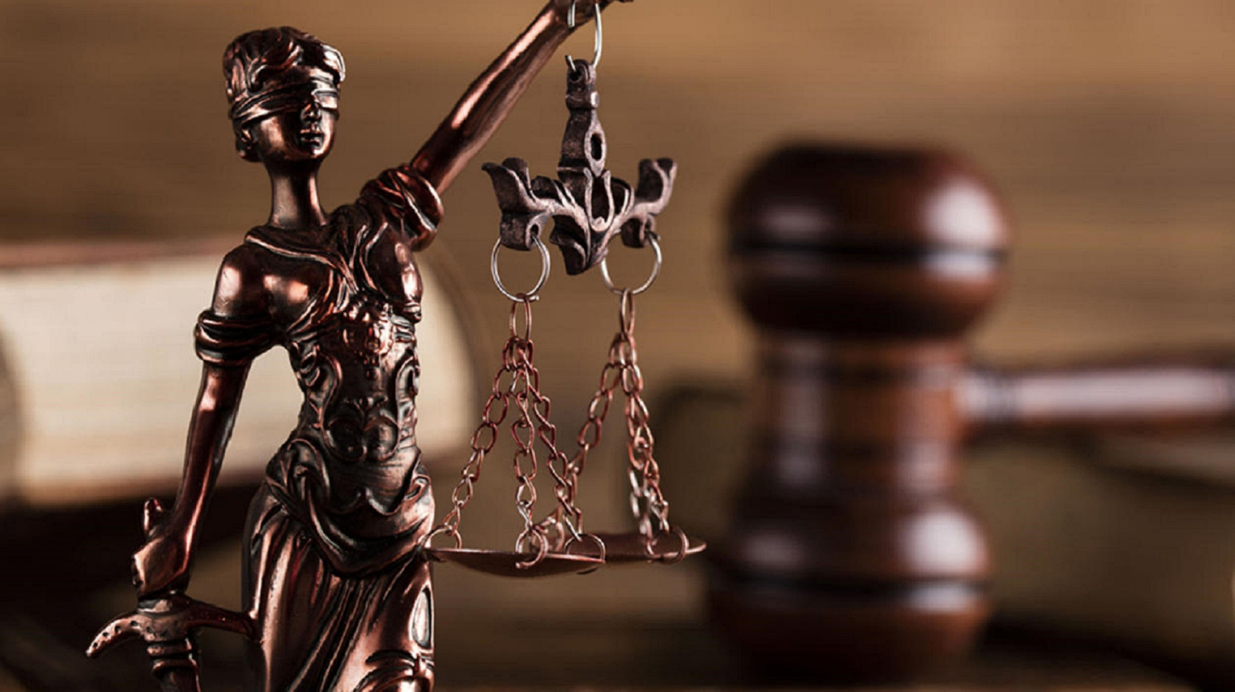 Суд Харкова відмовився вносити дані до ЄРДР у кількох справах щодо підрядників та посадовців