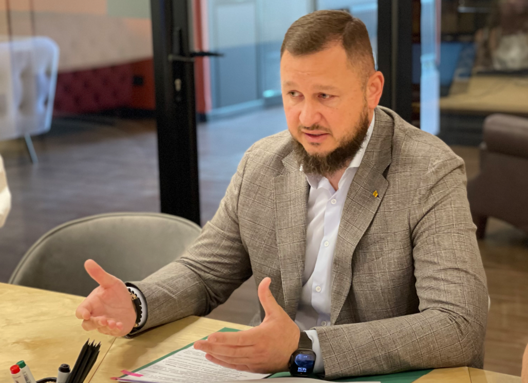 Як Євгеній Босенко змінює правила гри для великих платників податків