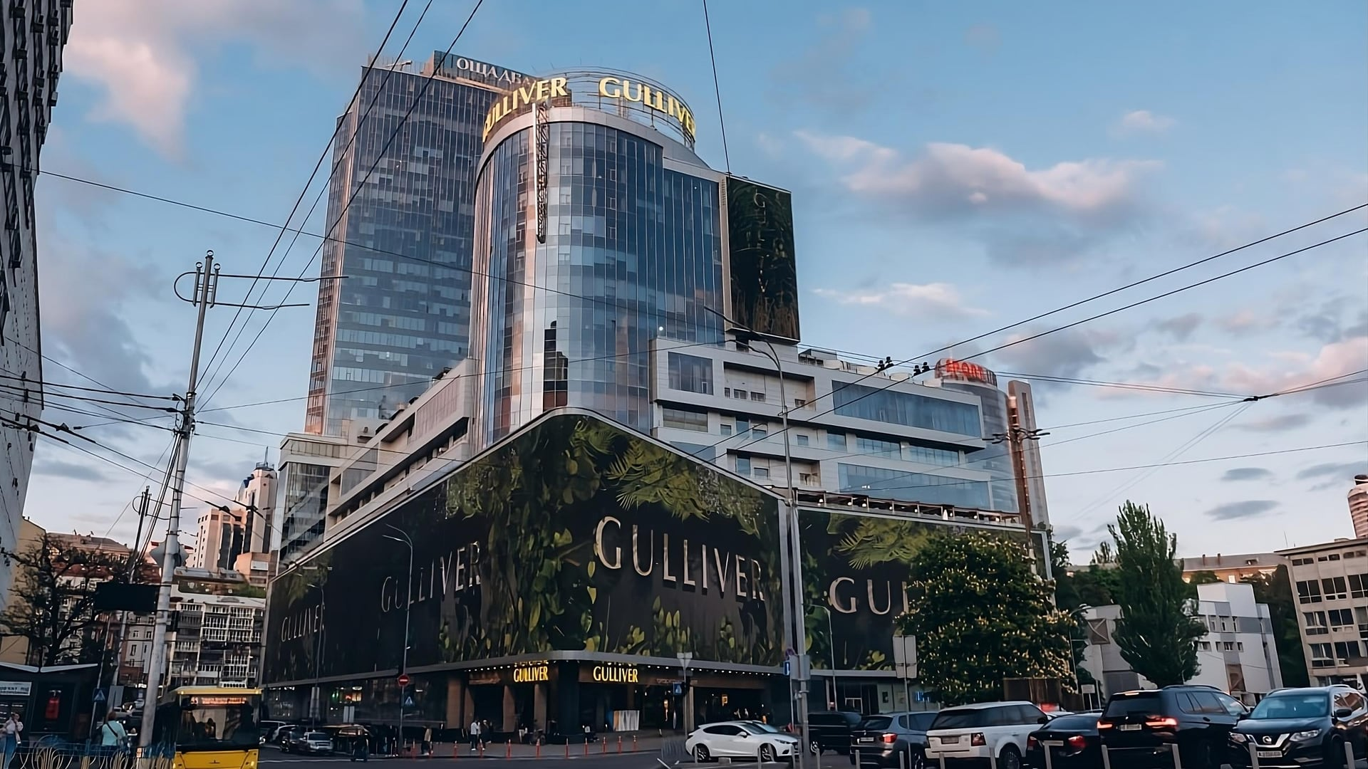 Торговельно-офісний комплекс Gulliver готується до повноцінного відкриття після кількамісячної перерви