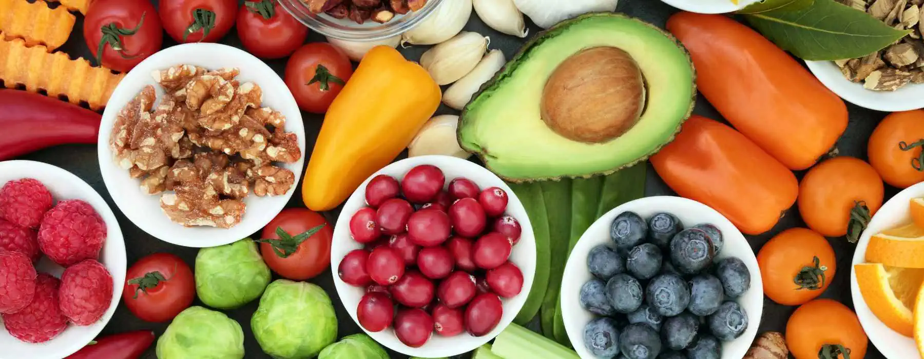 Названо продукти, які сповільнюють старіння і підтримують здоров’я