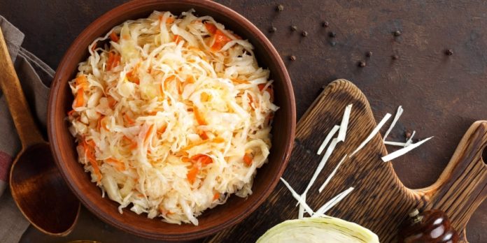 Квашена капуста: користь і обмеження для організму