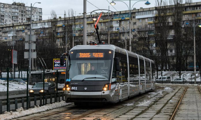 Наземний електротранспорт столиці не зможе відновити повноцінну роботу до 10-го березня. Джерела