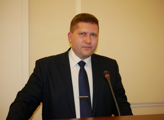 Новий керівник Держлікслужби під тінню минулого: призначення Володимира Короленка знову загострило питання довіри