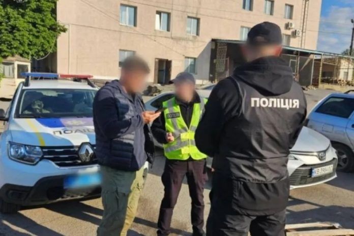 Уточніть, будь ласка, на яку тему потрібно підготувати текст (наприклад: бізнес, освіта, технології, здоров’я, подорожі, будівництво, маркетинг тощо).