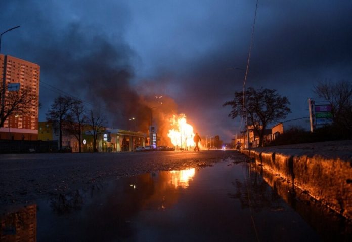 Атака безпілотників: Одеса зазнала ударів, постраждали медичні заклади