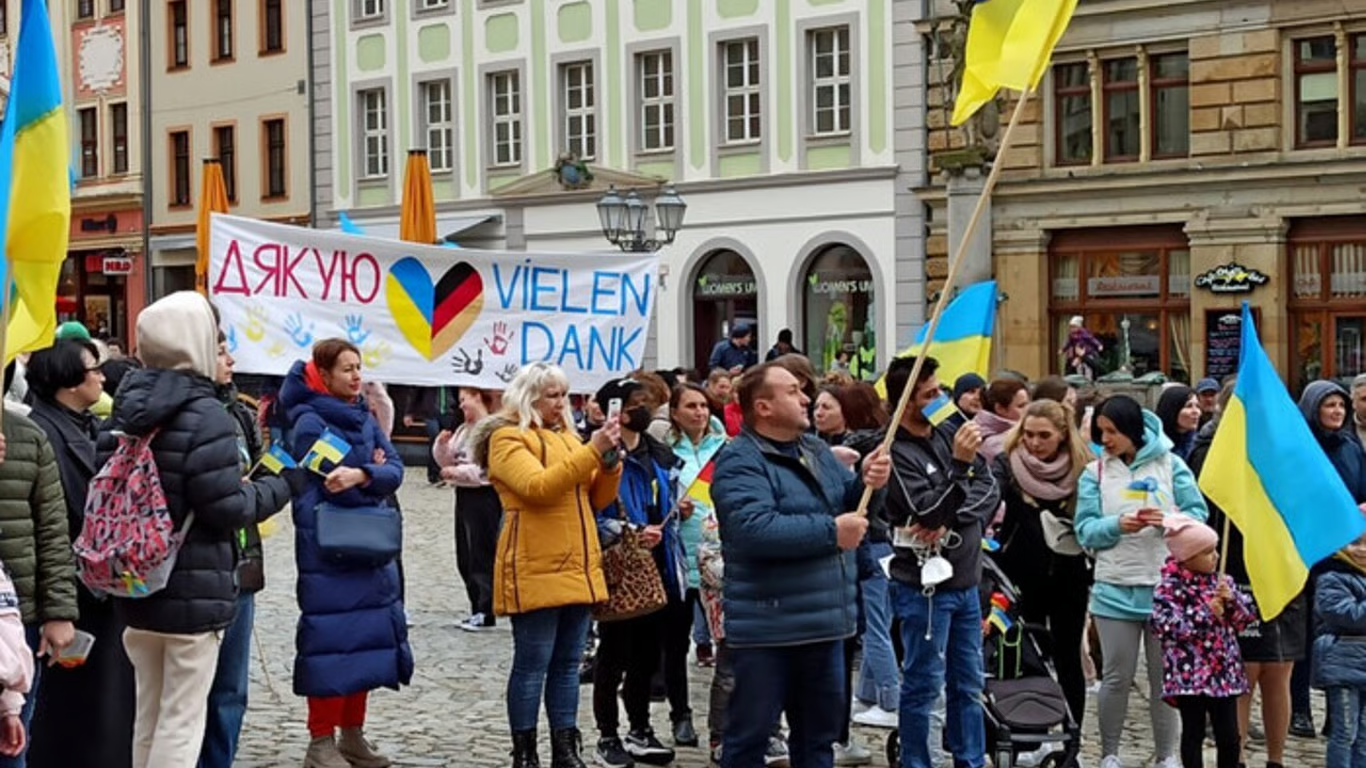 Бундестаг схвалив реформу соцвиплат: зміни торкнуться і українців у Німеччині