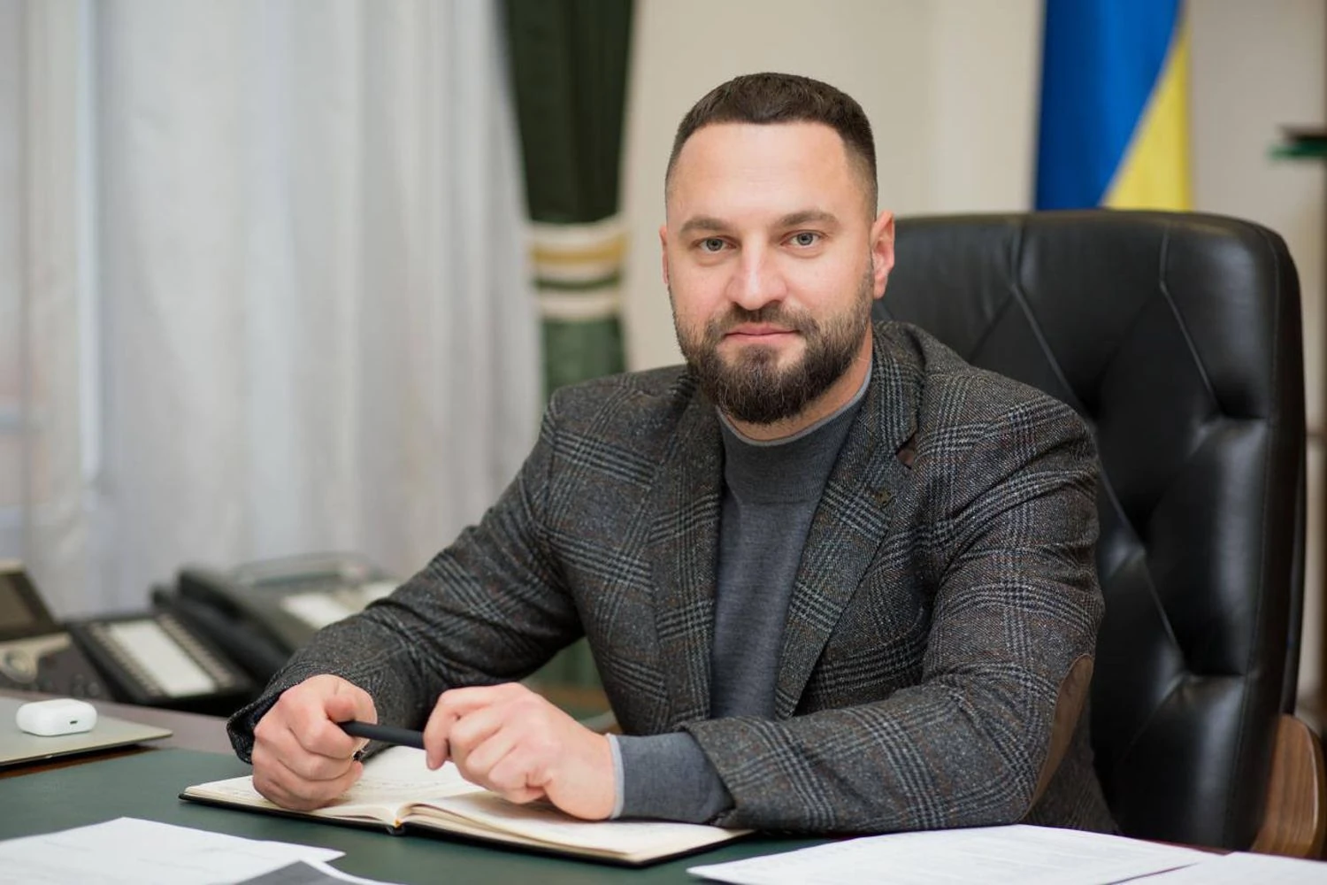 Боротьба за митницю загострюється: конкурента Меньшикова можуть прибрати через перевірку НАЗК