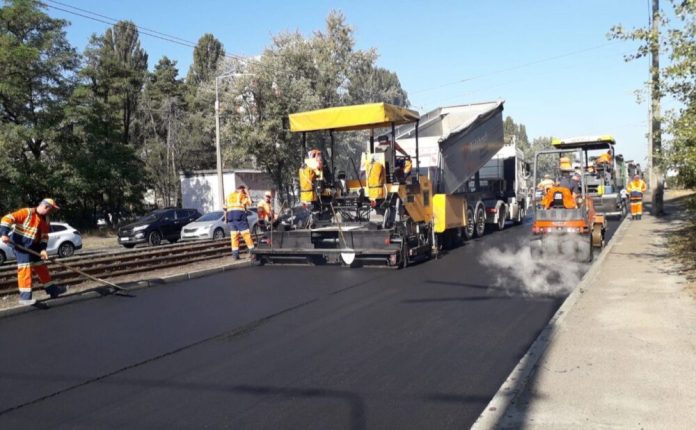 Масштабний ремонт на Броварському проспекті: обмеження руху в Києві