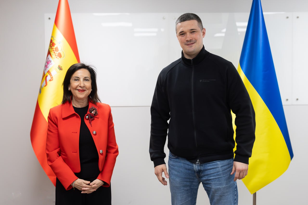 Мільярд євро, ППО і дрони: Україна та Іспанія посилюють співпрацю