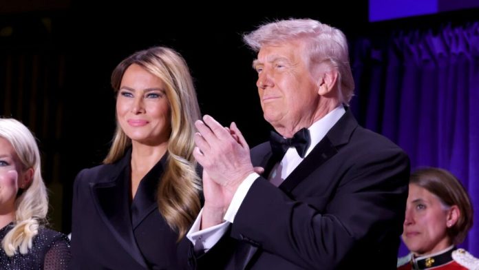 Скандал після замаху на президента Трампа: він назвав нападника 