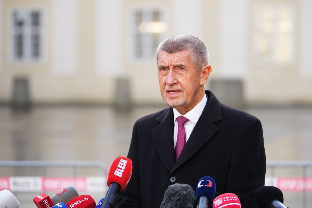 Прем’єр Чехії Бабіш публічно підтримав Орбана напередодні виборів в Угорщині