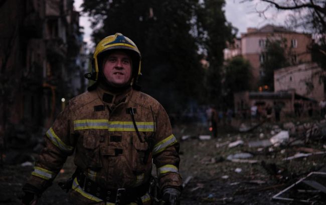 Нічний удар балістикою по Києву: кількість постраждалих після нічної атаки на Київ зросла