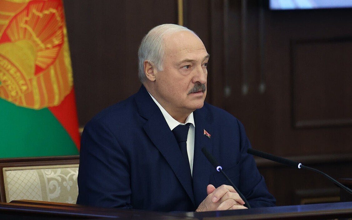 Лукашенко запевнив, що не відправить армію в Україну, але зробив важливе застереження