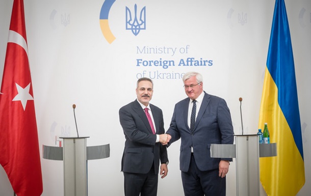 Зустріч Зеленського і Путіна: Україна офіційно назвала головний майданчик для переговорів