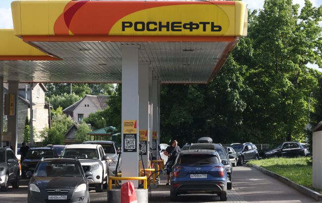 Паливна криза в Росії: рекордна імпорт бензину з Білорусі