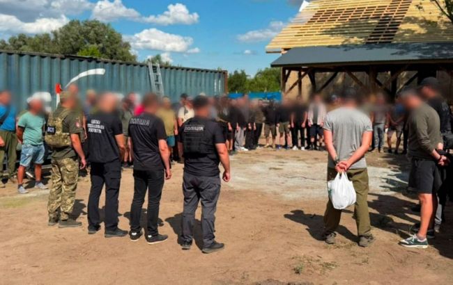 83 військових будували приватний будинок командира: на Одещині майору загрожує до 12 років в’язниці