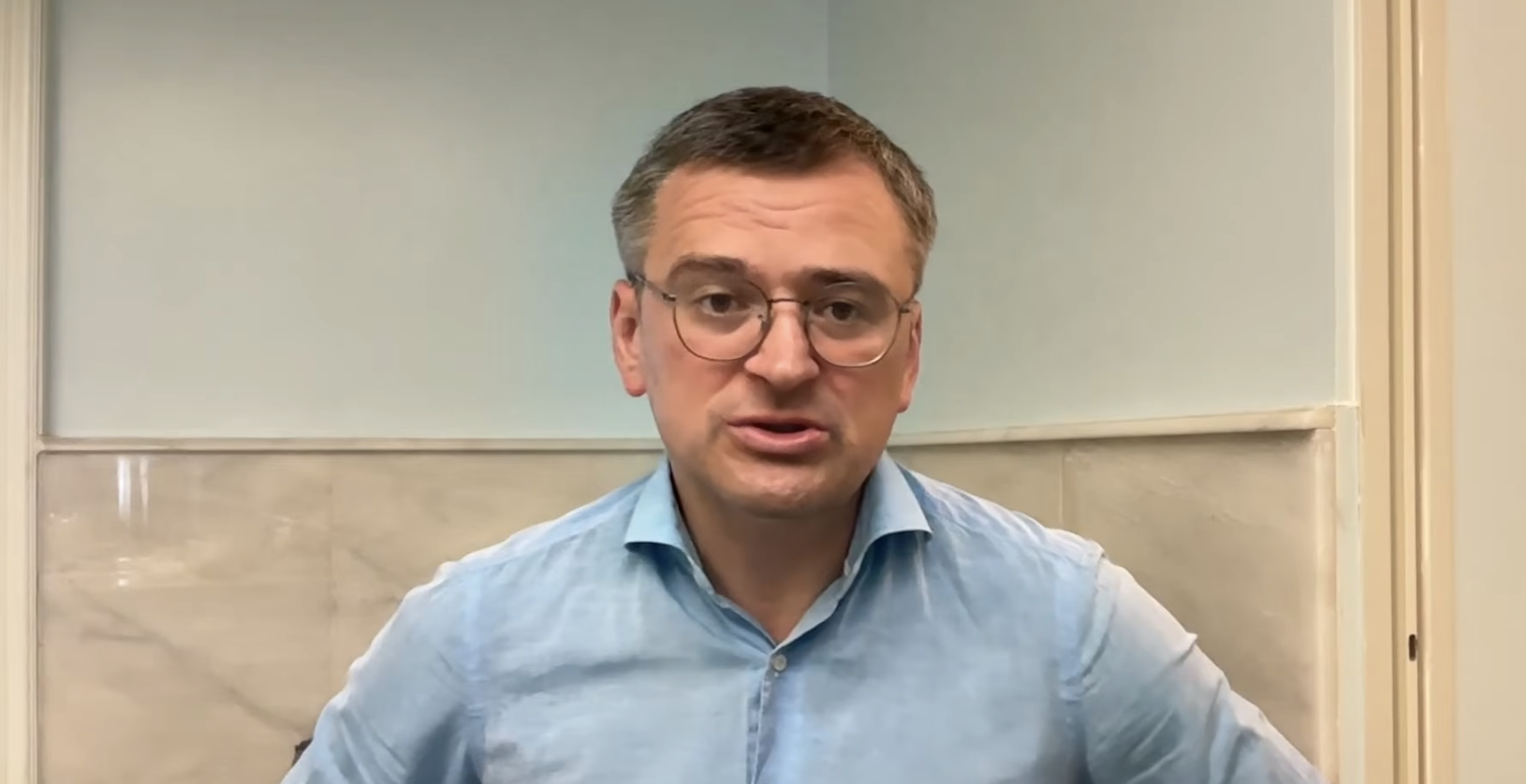 Кулеба попередив про фатальні наслідки: Зеленський має або звільнити Сирського, або обмежити його вплив