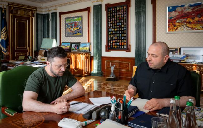 Зеленський після наради з Умеровим: Україна готова до будь-яких форматів переговорів про мир