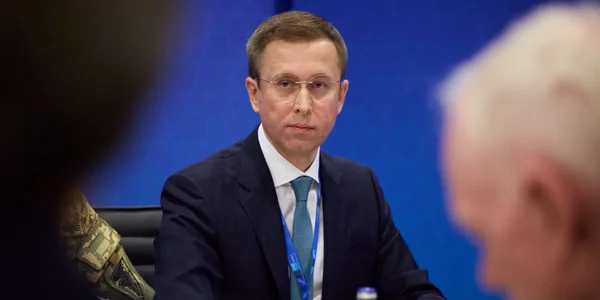 Кабмін готує скорочення чиновників: Корецький пояснив, кого і коли торкнеться аудит