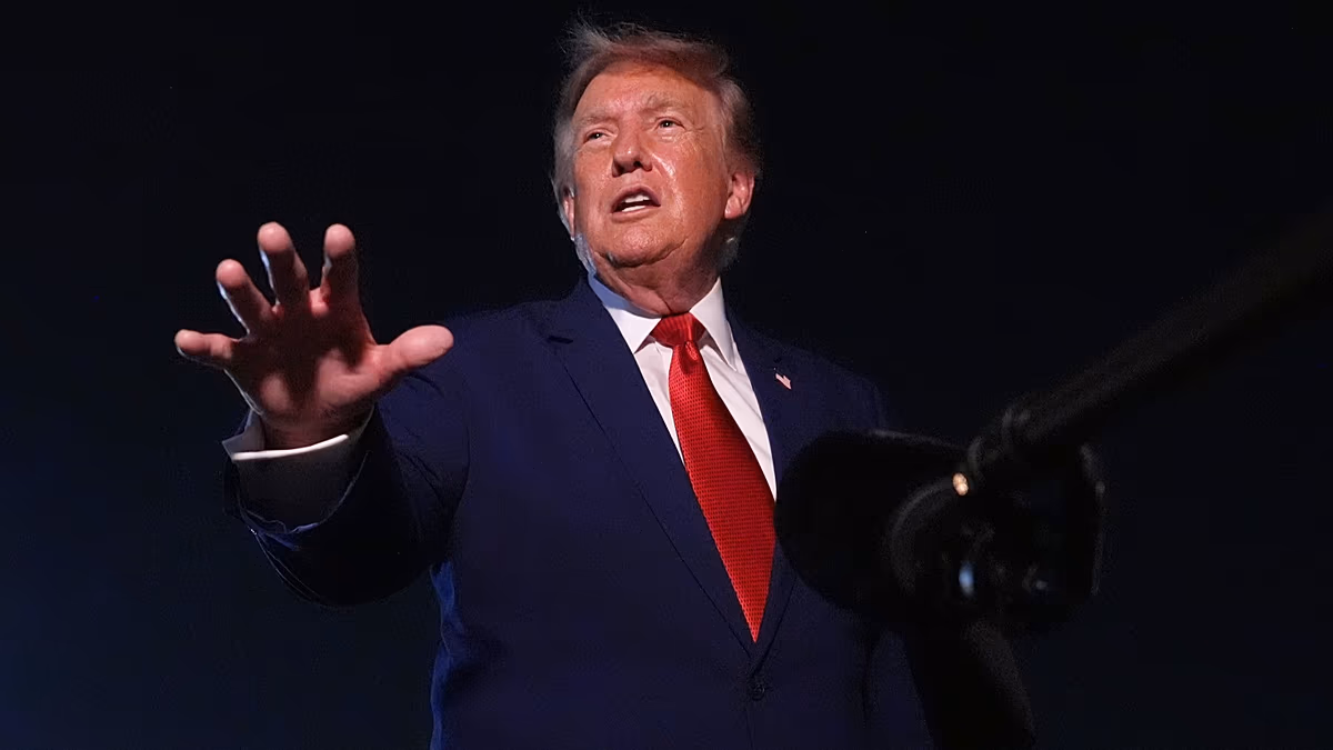 «Не для мене, а для всього світу»: Трамп пояснив, навіщо уклав дизельну угоду з Путіним