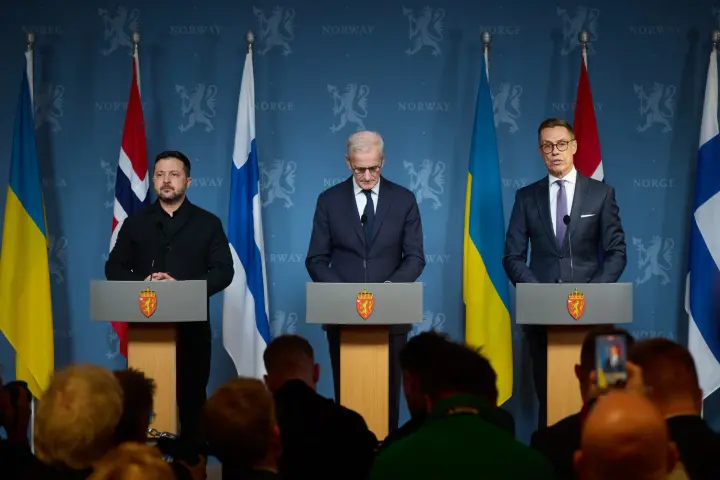 Скандинавський розкол: телефонна розмова лідерів Фінляндії та Норвегії з Путіним викликала публічне обурення Данії та Швеції