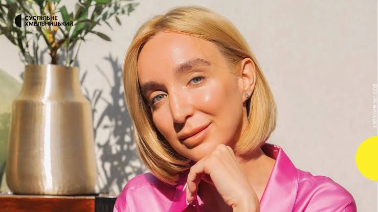 Скандал у медіапросторі: Олена Мандзюк відповіла стендаперці Лєрі Мандзюк після її різкої заяви