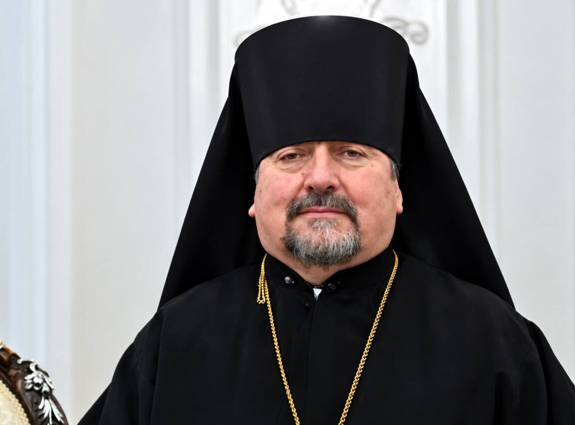 Святий бізнес на ухилянтах: єпископ ПЦУ оформив 291 фальшивого диякона
